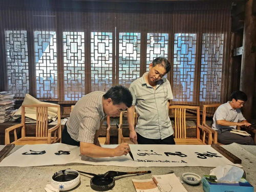 深化山海協(xié)作 共促文化繁榮——縣文聯(lián)組織文藝骨干赴開化開展文藝交流與教育咨詢活動(dòng)